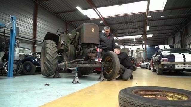 Vintage Mecanic - Tracteur 302, société française