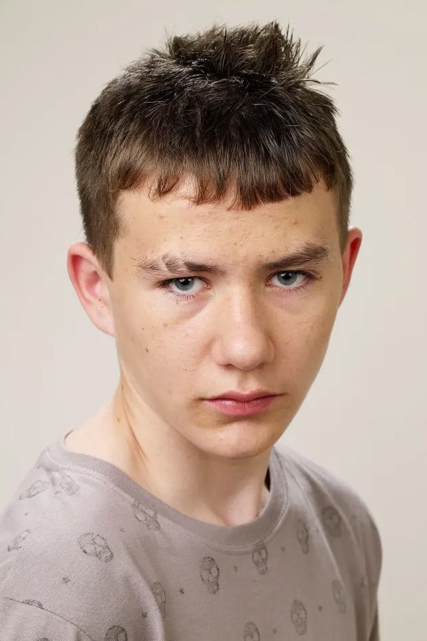 Shane Curry's picture in the cast