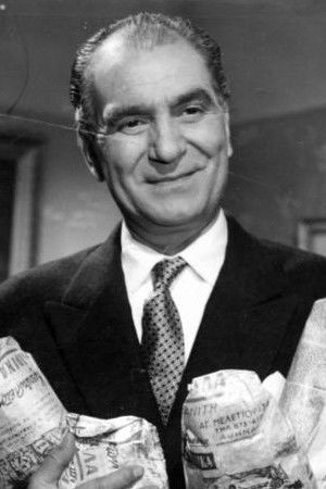 et billede af Kostas Papas