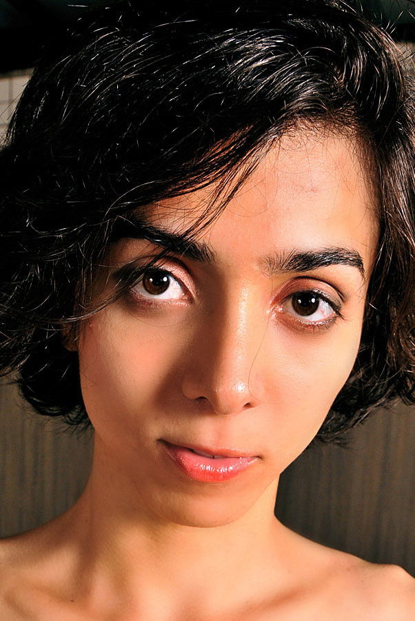 et billede af Emanuelle Adams