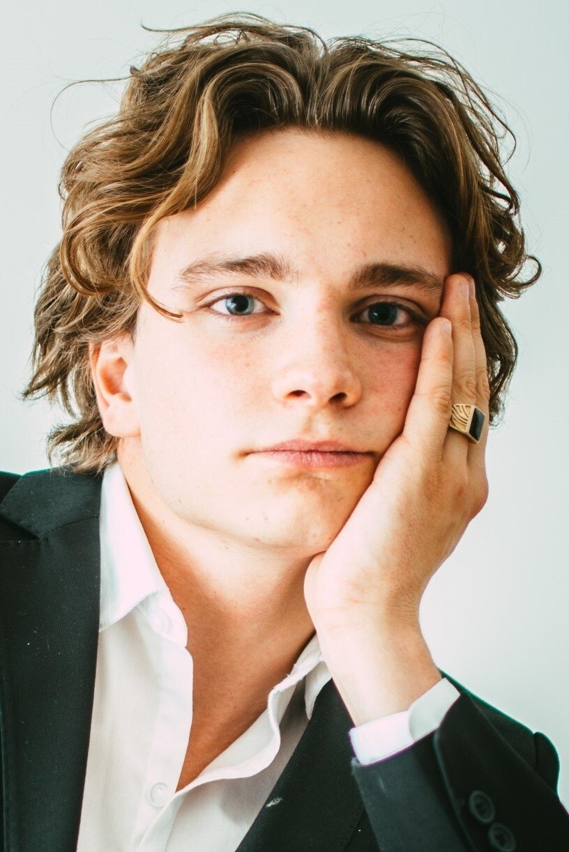 et billede af Anton Forsdik