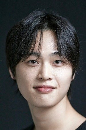 Profile 이주형 with character 