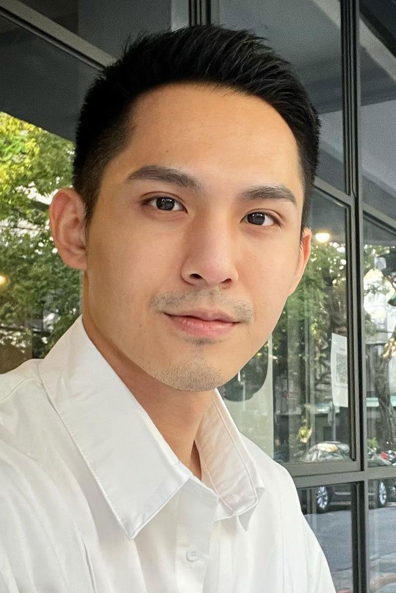 et billede af Lu Josh