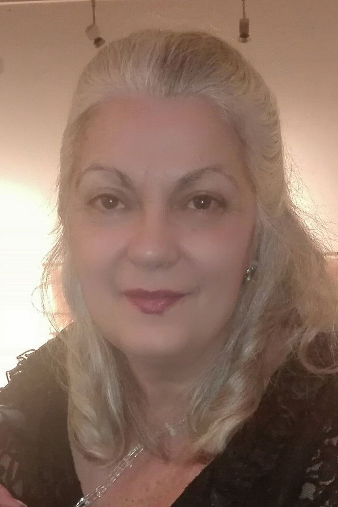 et billede af Tonia Zisimou