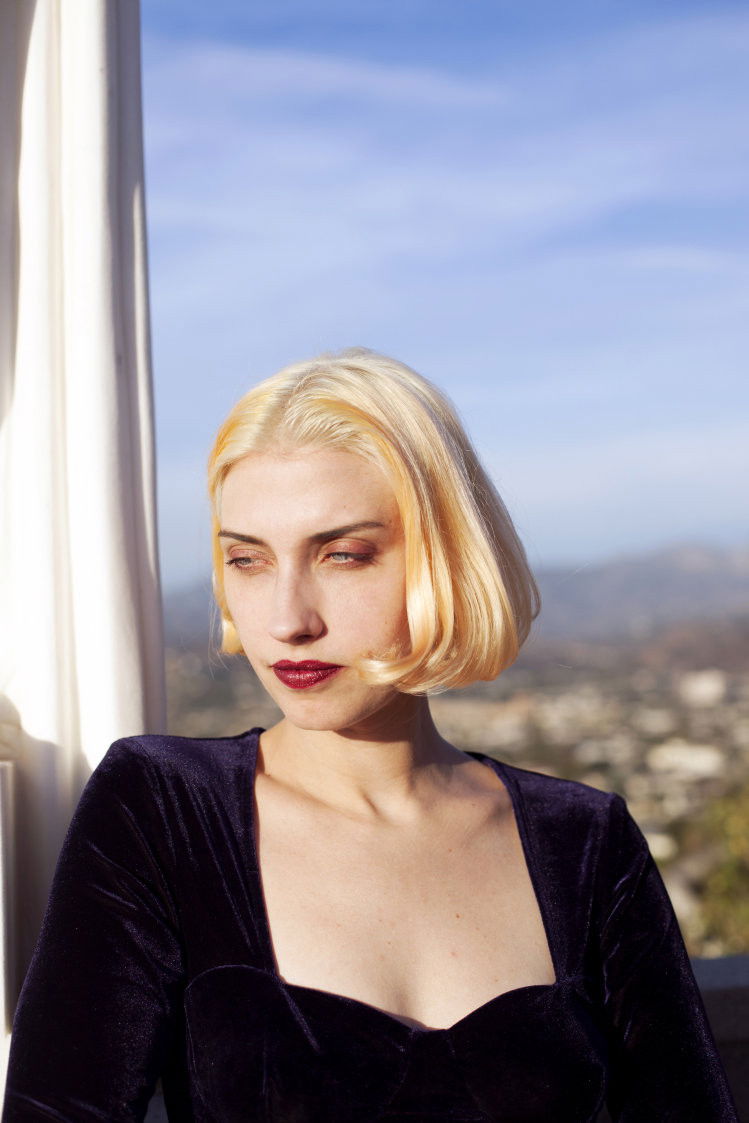 et billede af Molly Nilsson