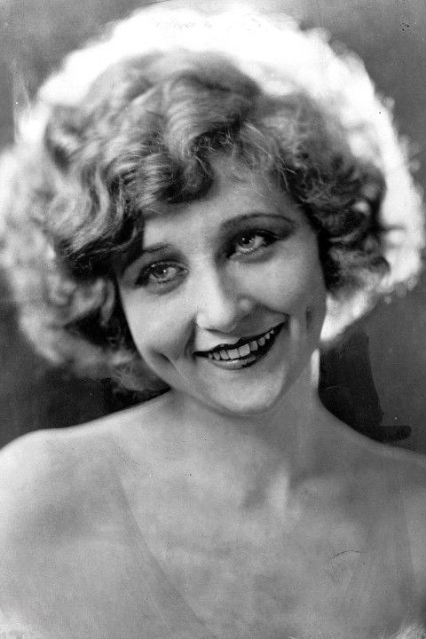 et billede af Katherine Grant