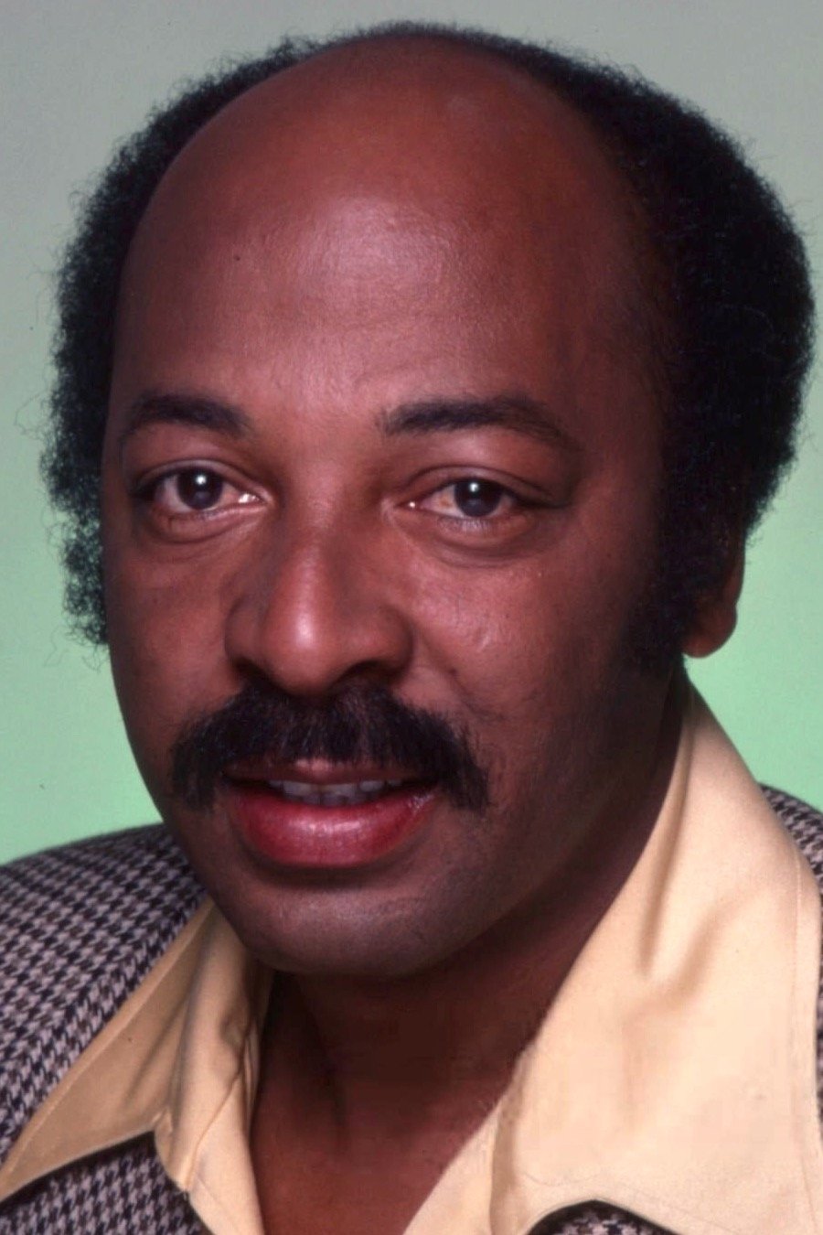 et billede af J. Jay Saunders