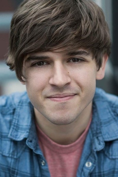 et billede af Paul Castro Jr.