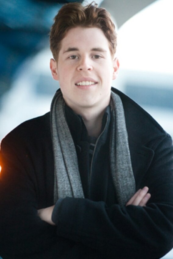 et billede af Nicholas Carey