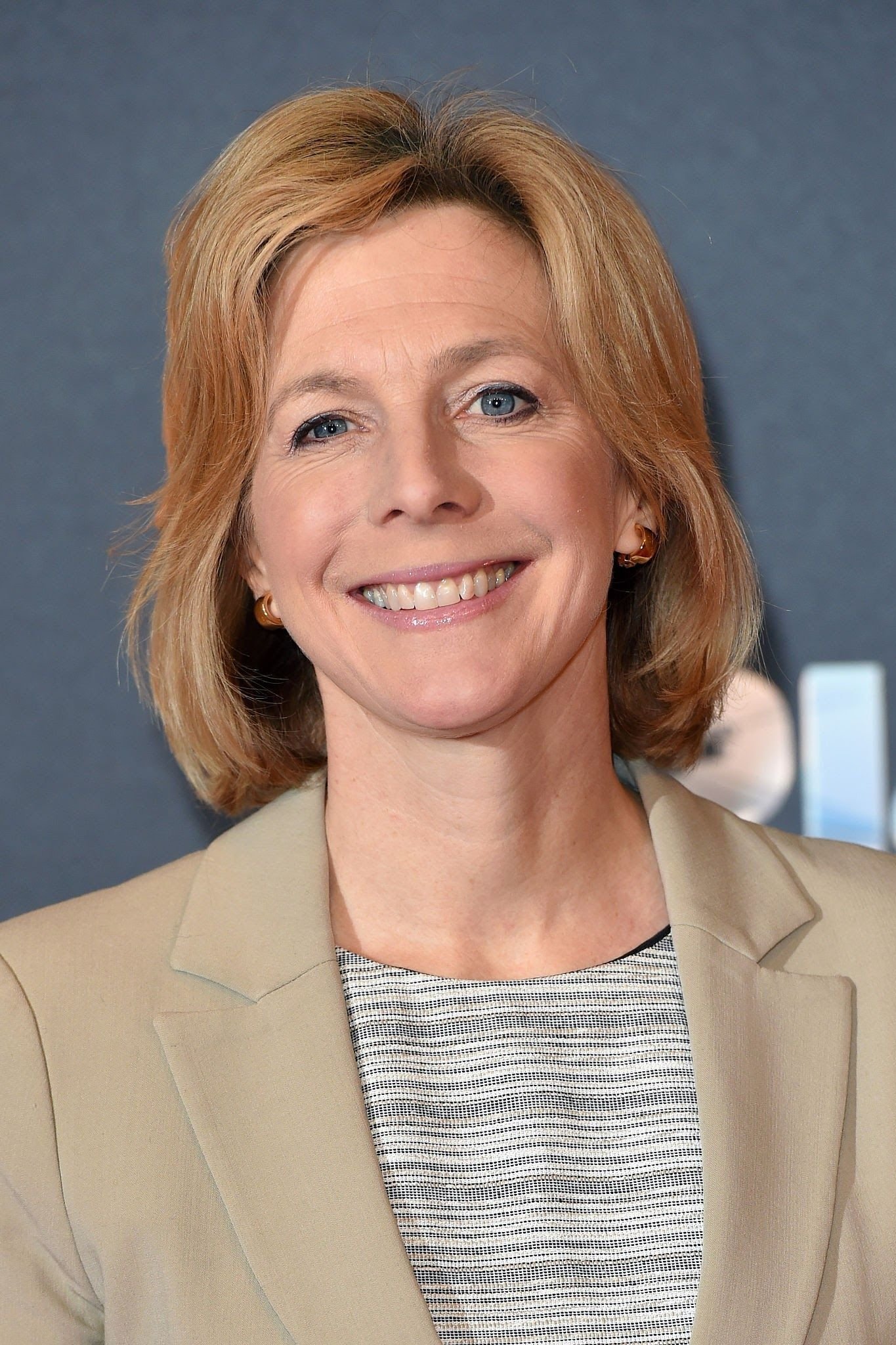 et billede af Hazel Irvine