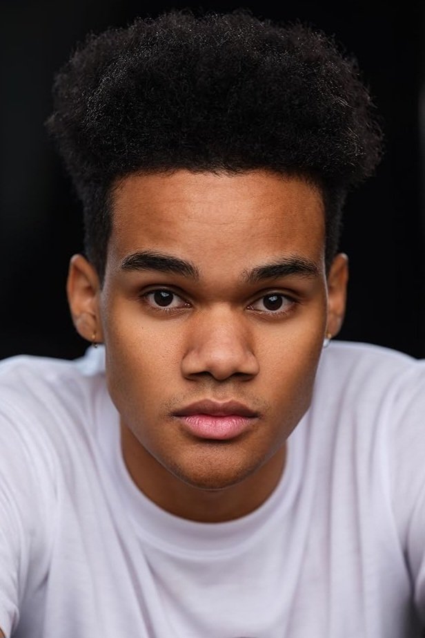 et billede af Zia Newton