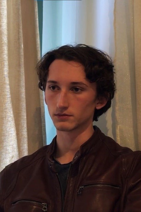 Paul Fauchet | Georges / John / voix-off