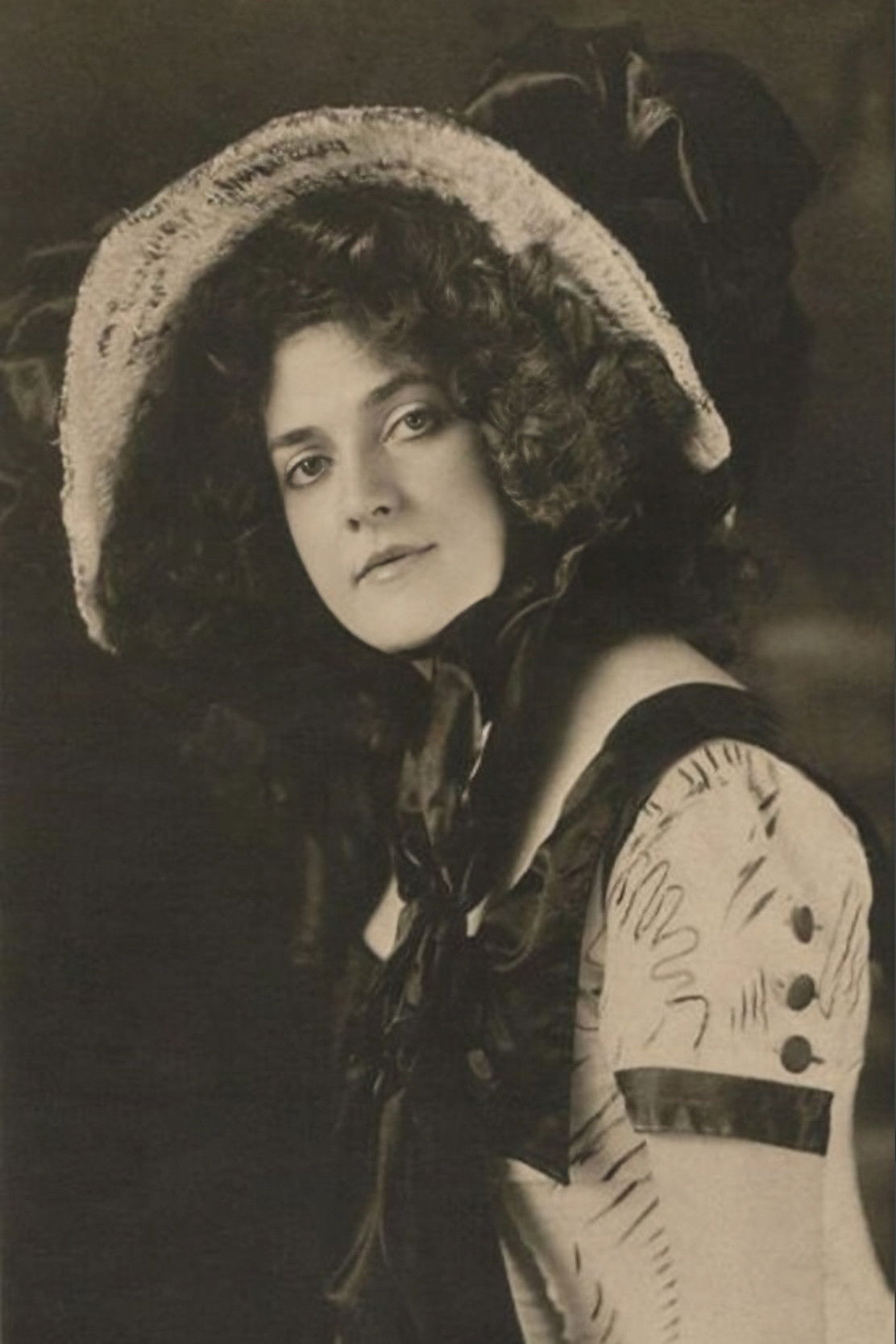 et billede af Annabelle Moore