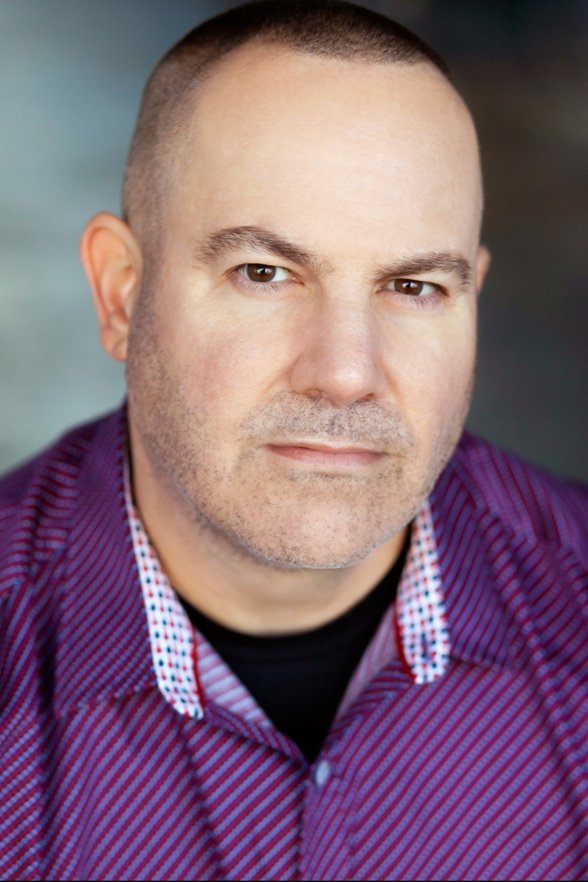 et billede af Darren W. Conrad