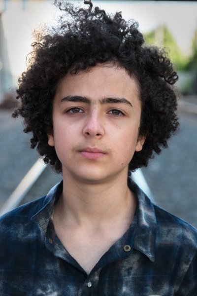 et billede af Elisha Henig