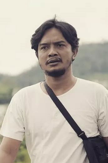 et billede af Eko Pethel