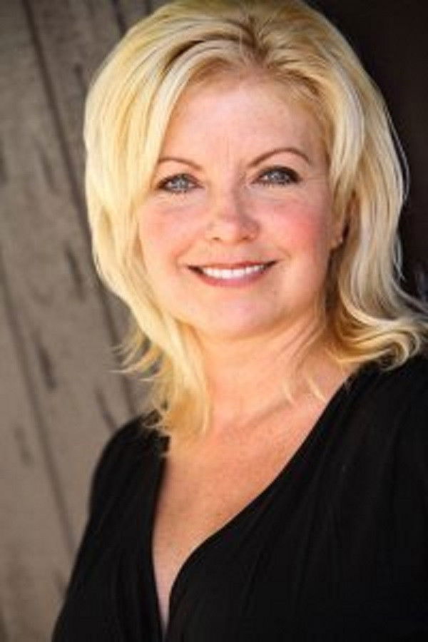 et billede af DeLee Lively