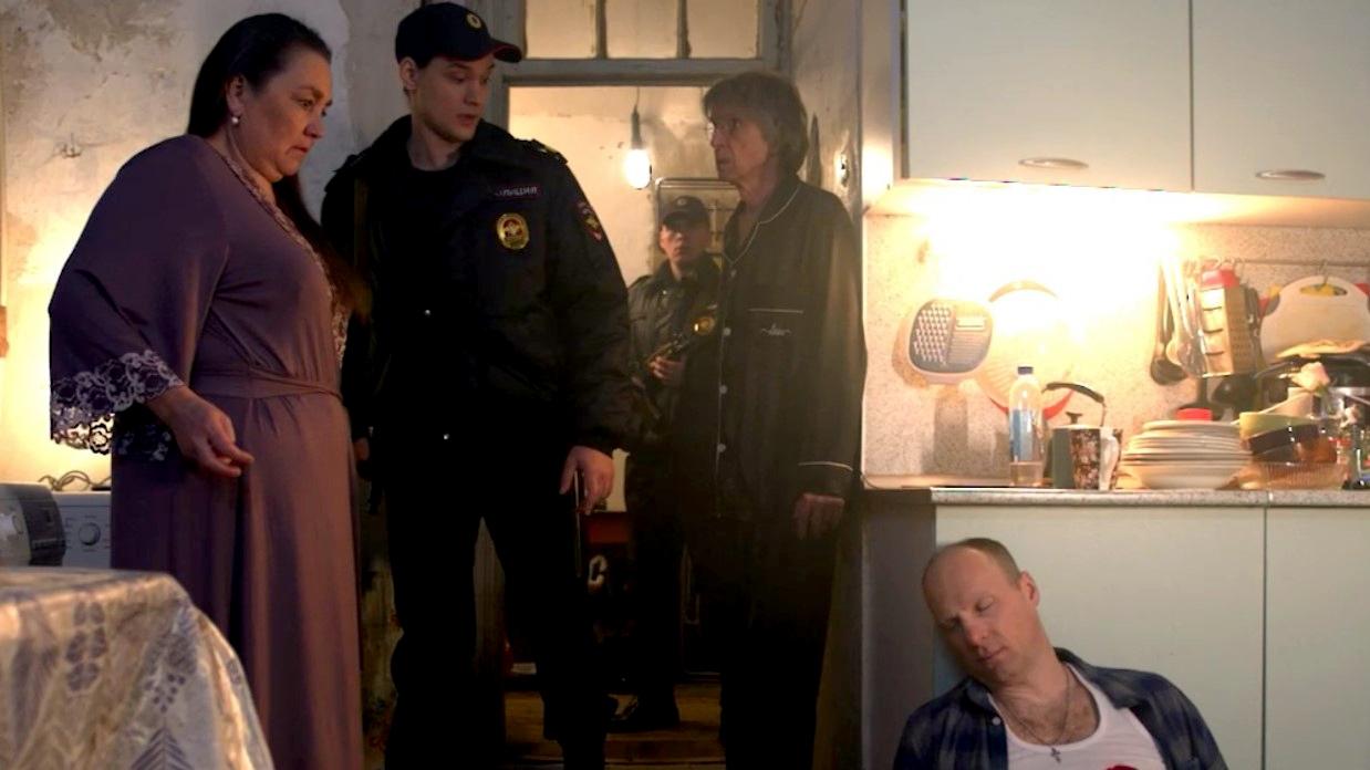 Suspended Cop