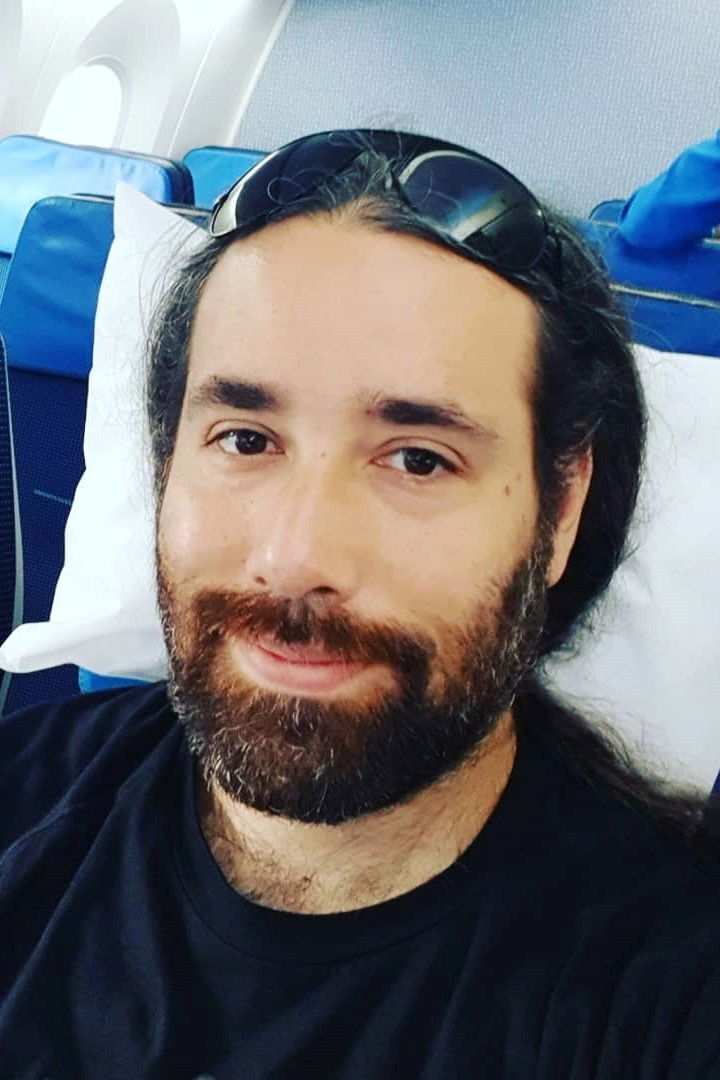 et billede af Julián Barrett