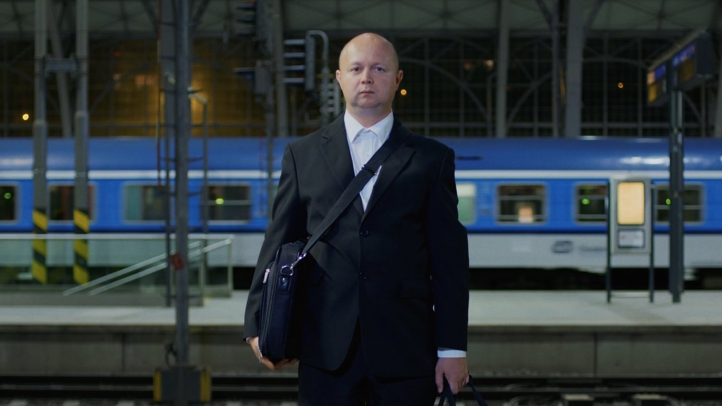 Home Sleep Home (2019)