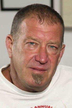 et billede af Derik Strong