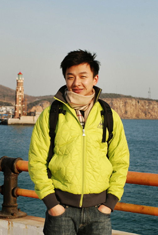 et billede af 邹俊百