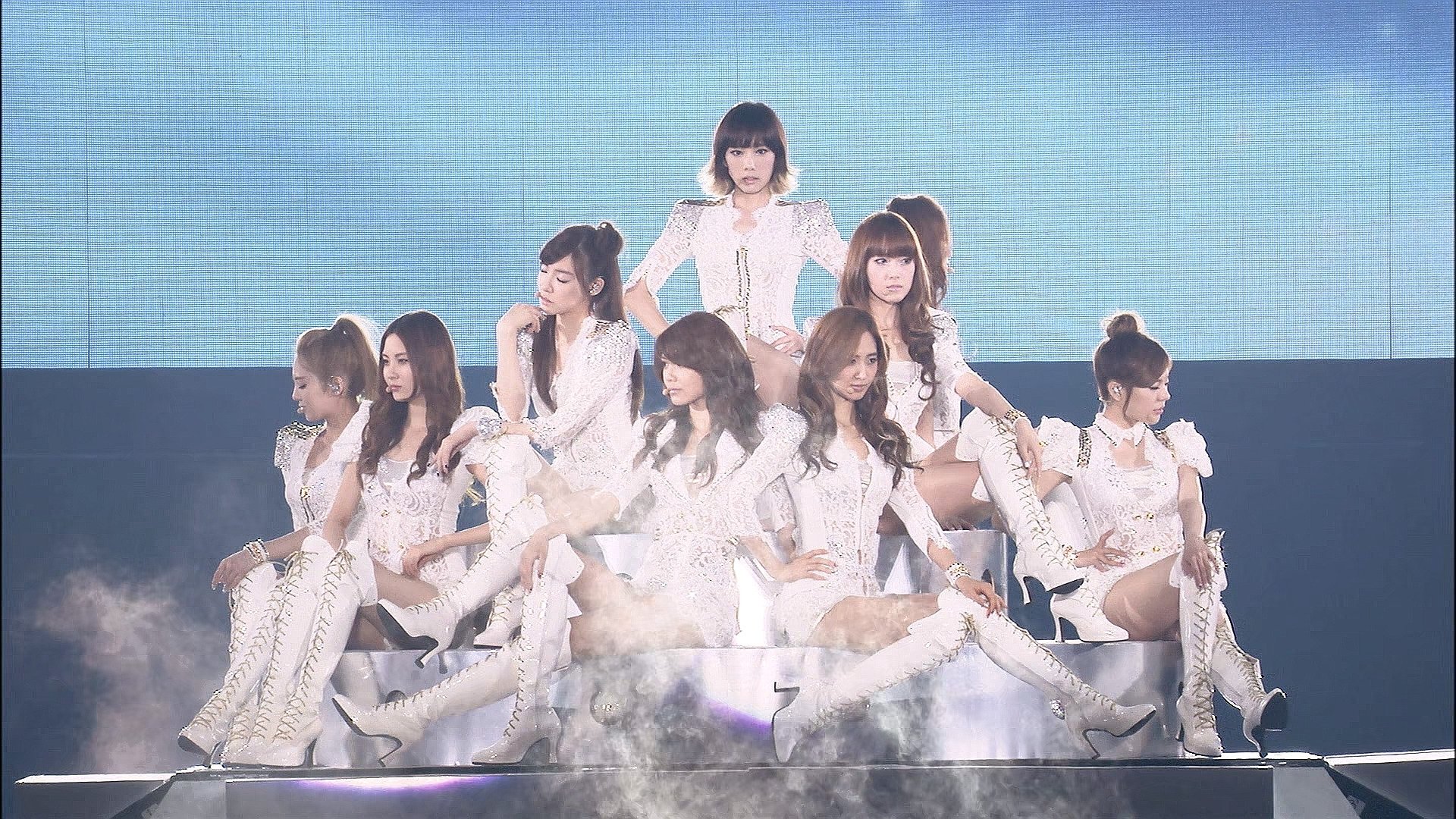 GIRLS' GENERATION ~ First Japan Tour