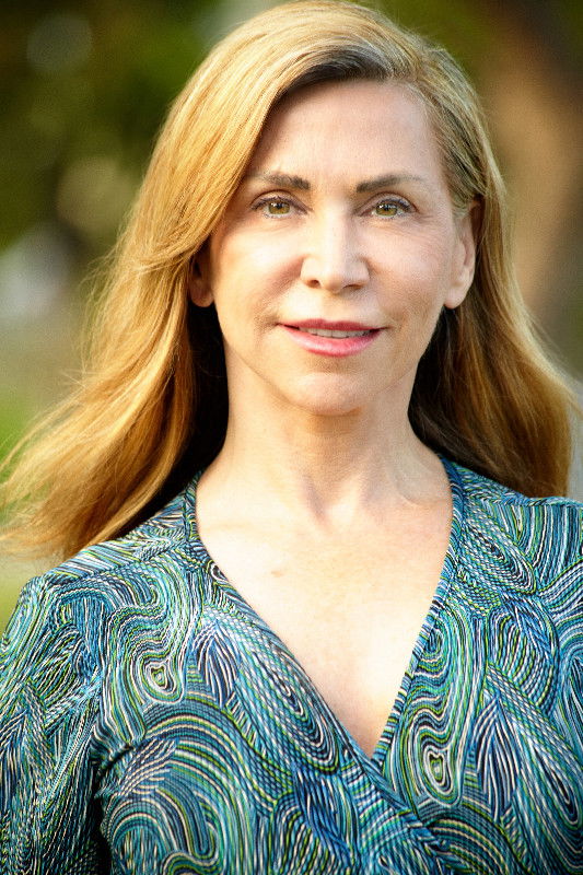 et billede af Elain Rinehart