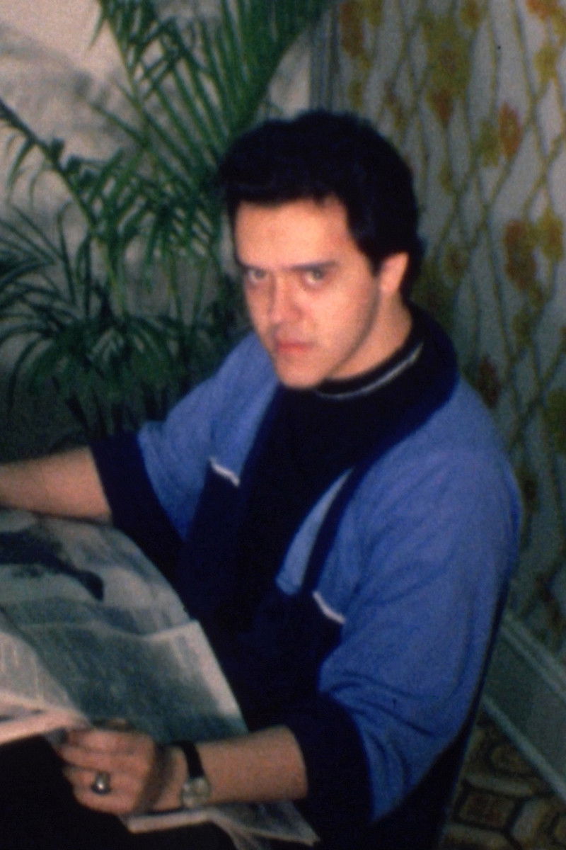 et billede af Alfredo E. Rodriguez