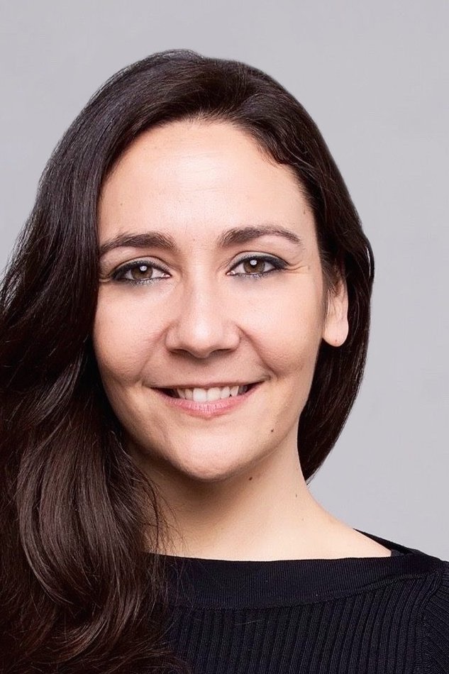 Carolina África's picture in the cast