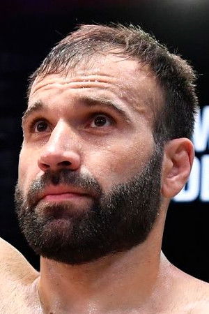 et billede af Azamat Murzakanov