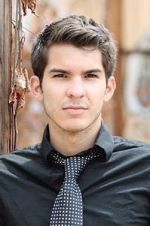 et billede af Jorge Castro-Salinas