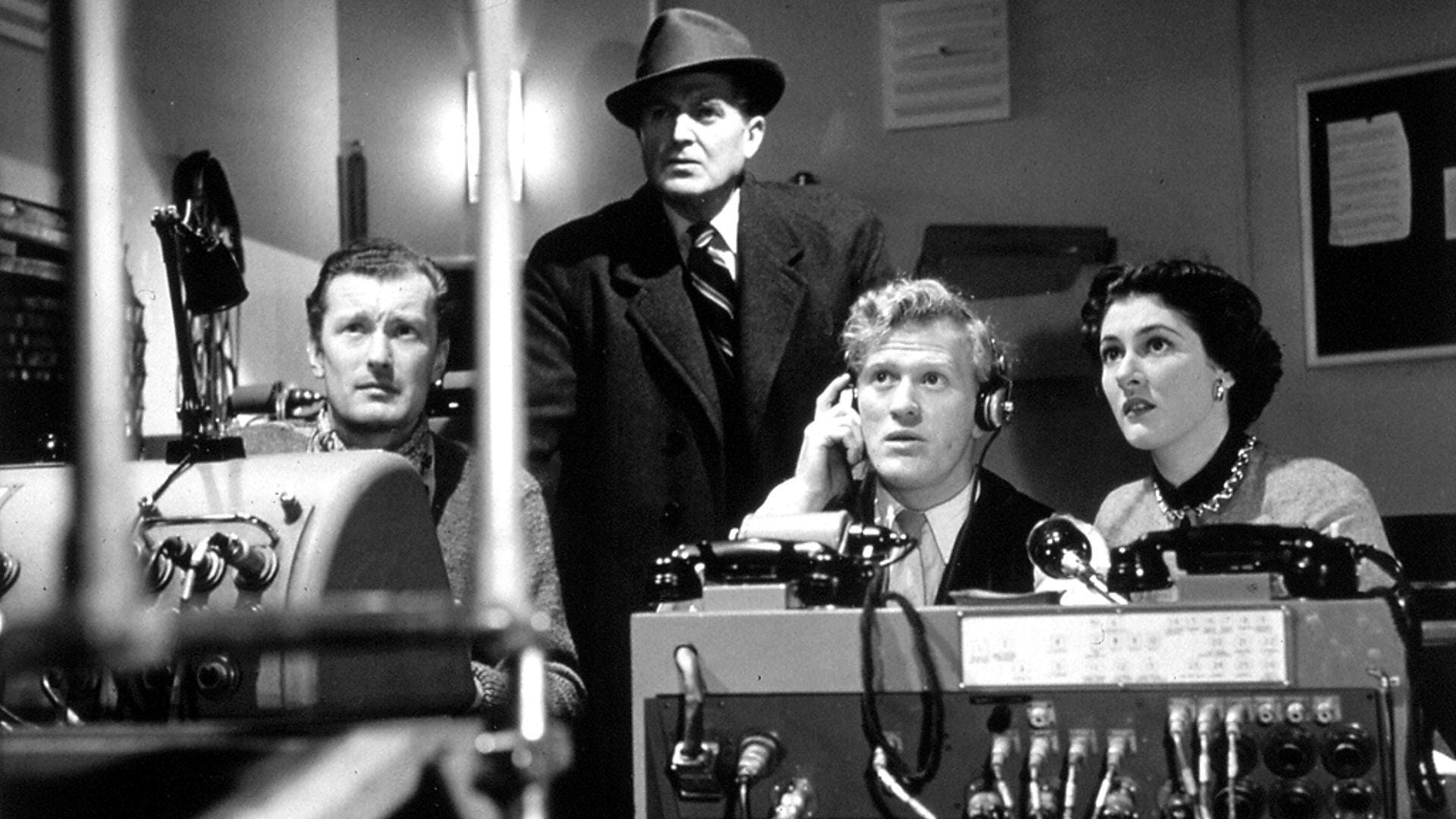 El Experimento del Dr. Quatermass (1955)