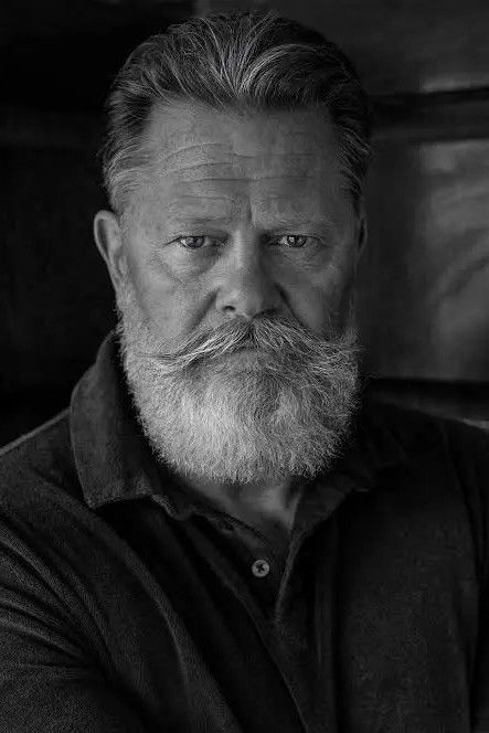 et billede af Kevin Horsham