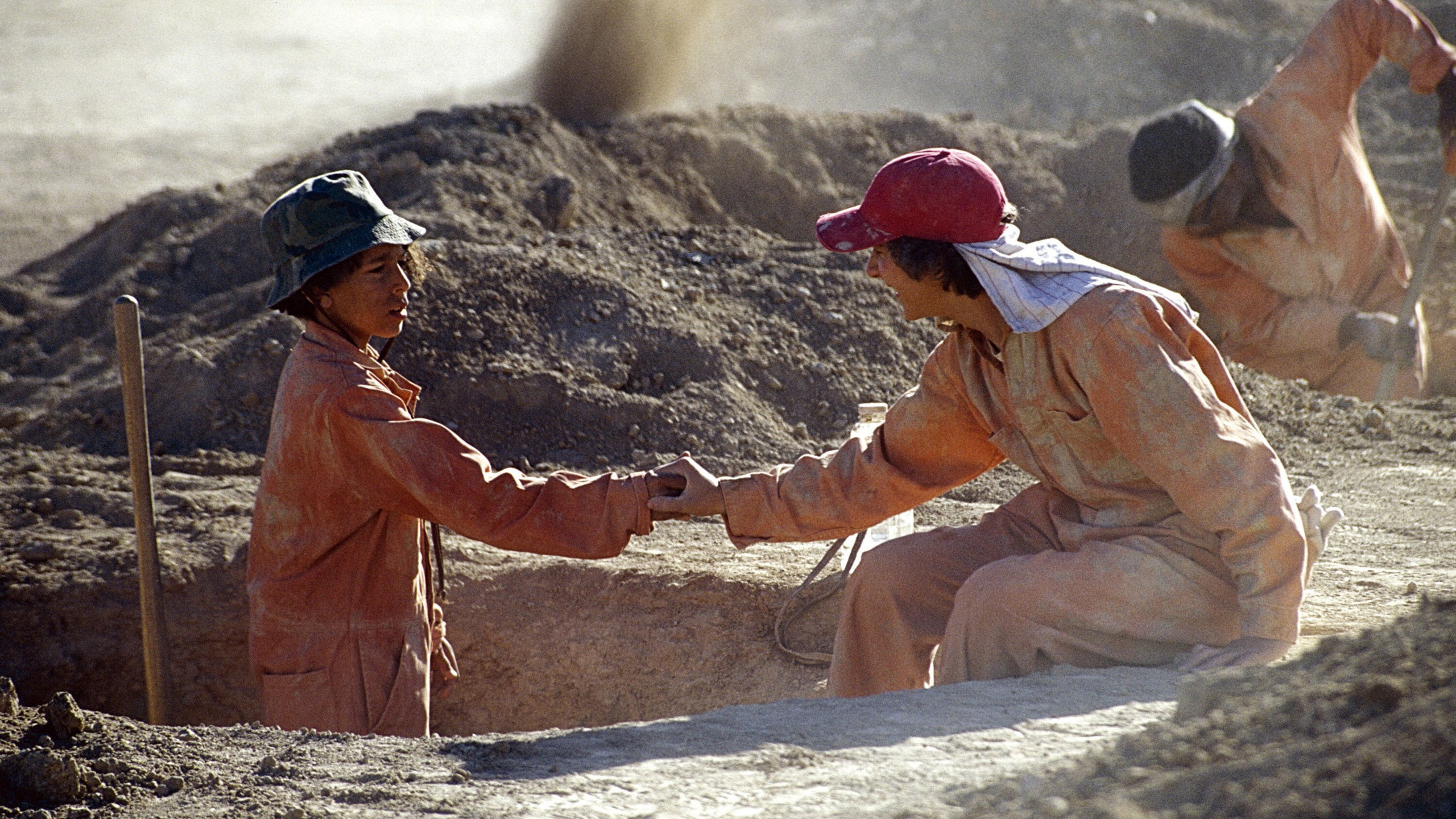 Holes (2003) — still 2
