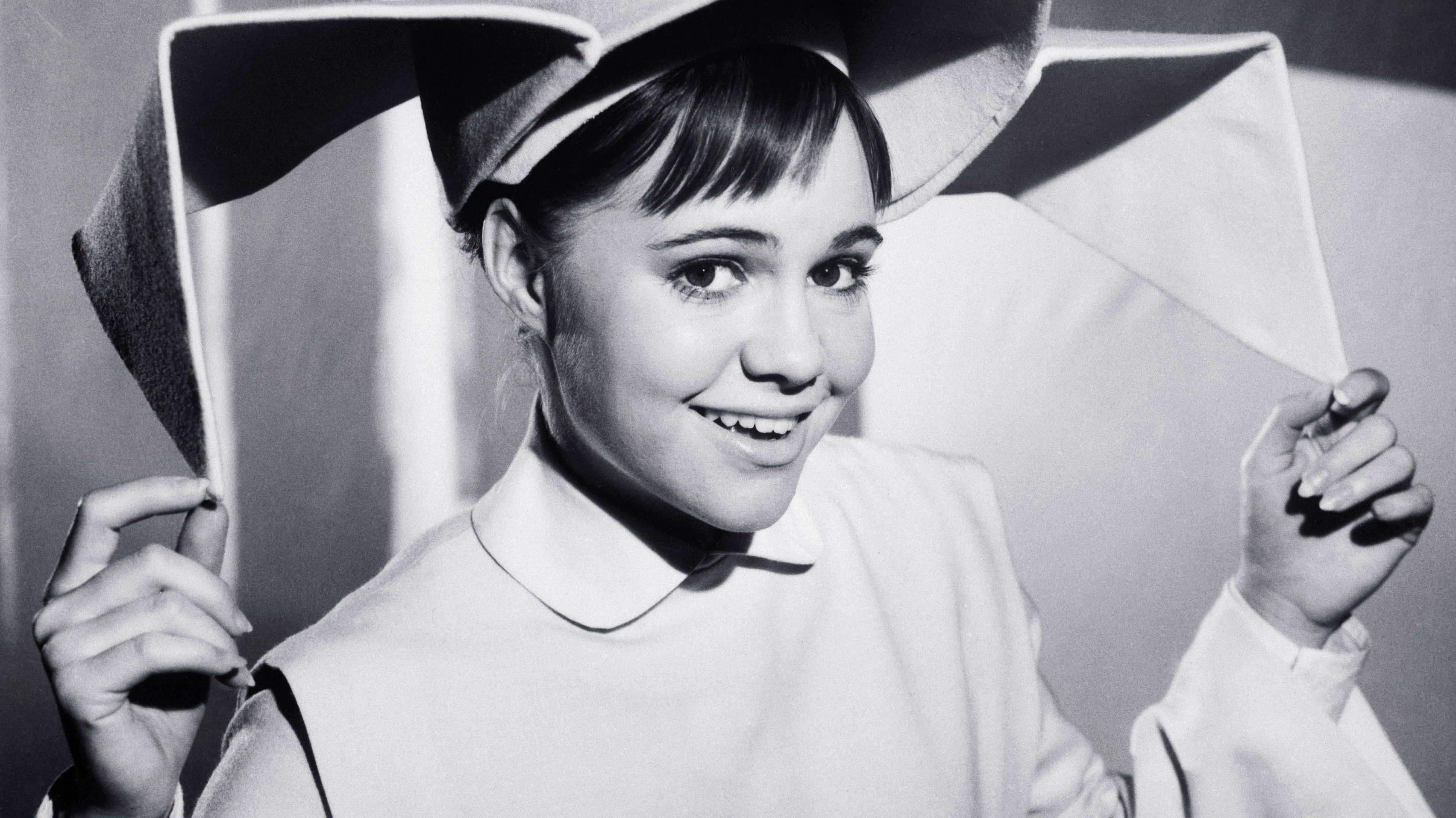 S12E13 · Sally Field