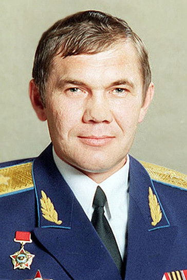 et billede af Alexander Lebed