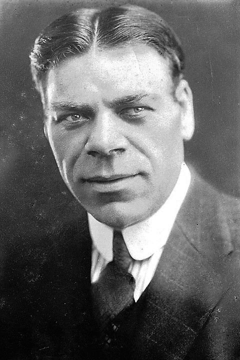 et billede af Dick Sutherland