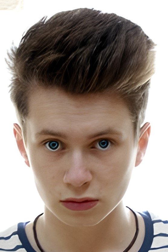 et billede af Lukas Schust