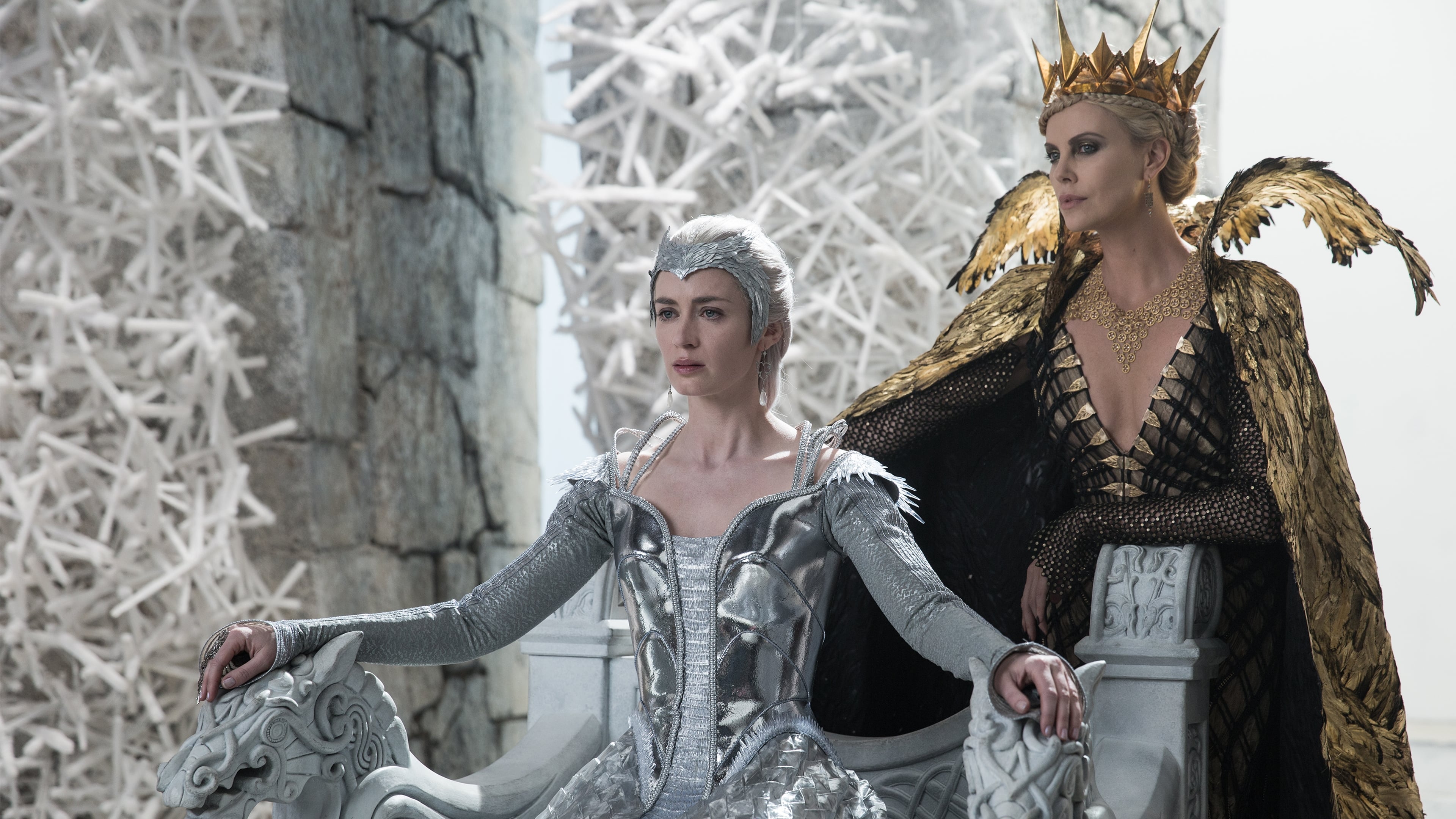 The Huntsman: Winter's War (2016)