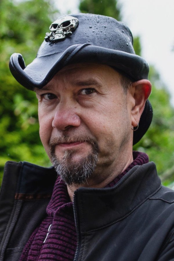 et billede af Ken Gerhard