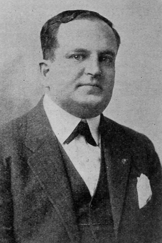 et billede af Leon Schlesinger