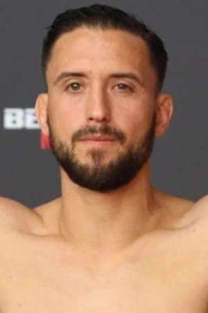 et billede af Josh San Diego