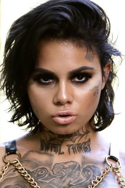 et billede af Genevieve Sinn