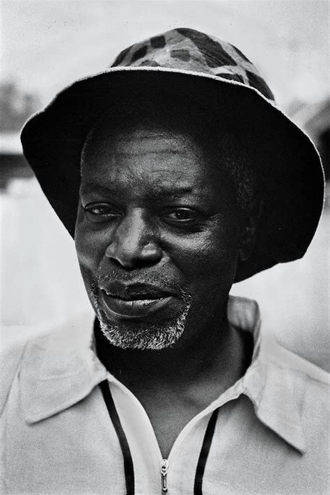 Mwezé Ngangura fotoğraf 1