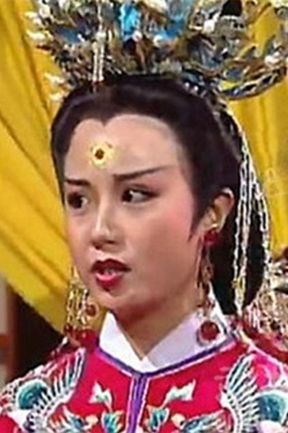 Chi Chen's picture in the cast