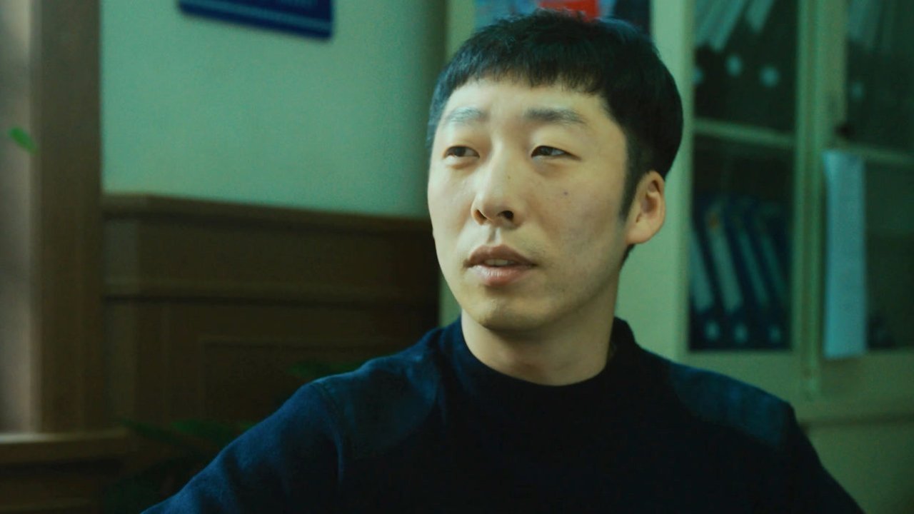 Thumbnail for New Year's Eve Dinner (4) Season 1 Episode 4