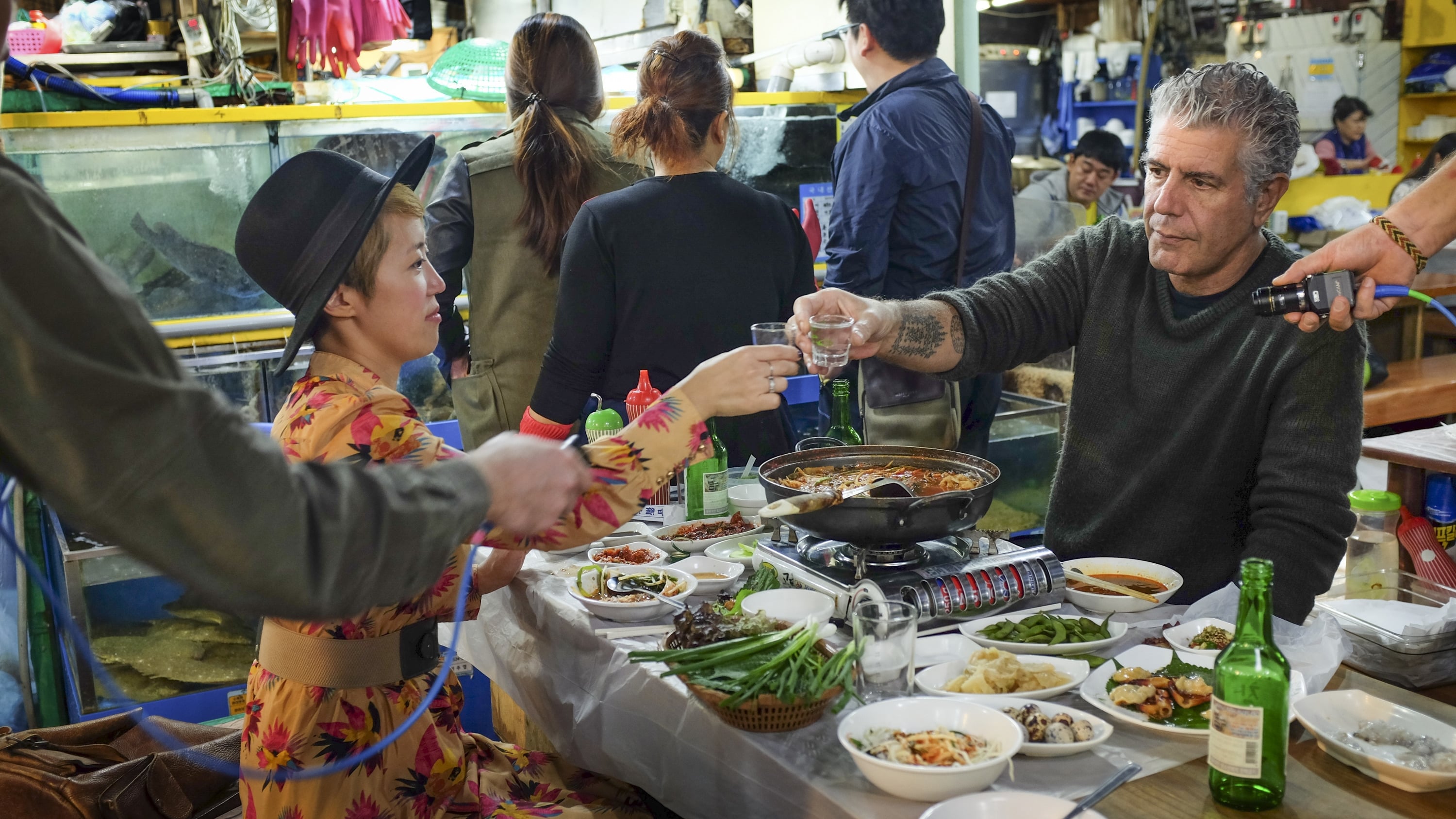 Image avec Anthony Bourdain itlorglqxeoheeavvzqqevgpospjpg