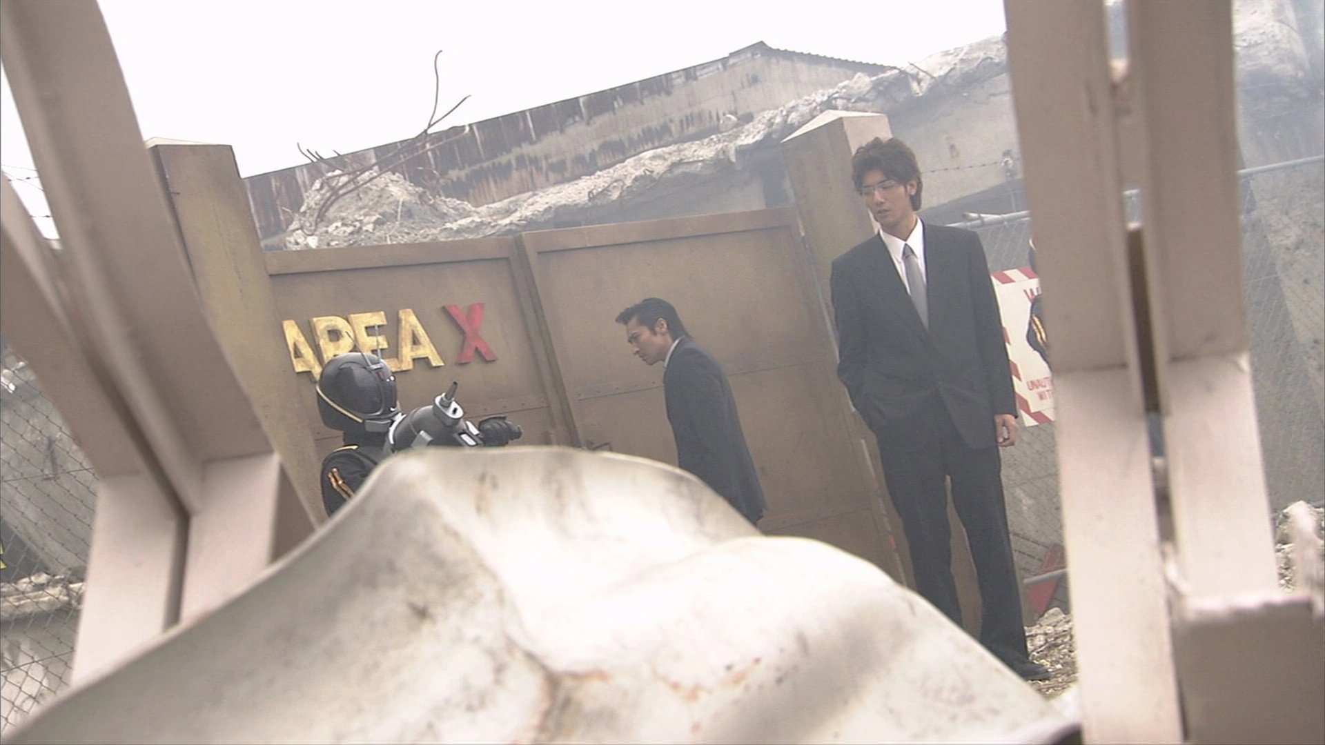 Kamen Rider Season 16 :Episode 23  Mystery + Riddle = X