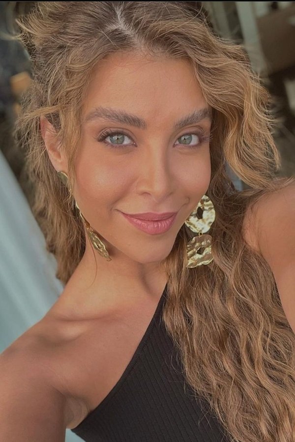 et billede af Nour Ali